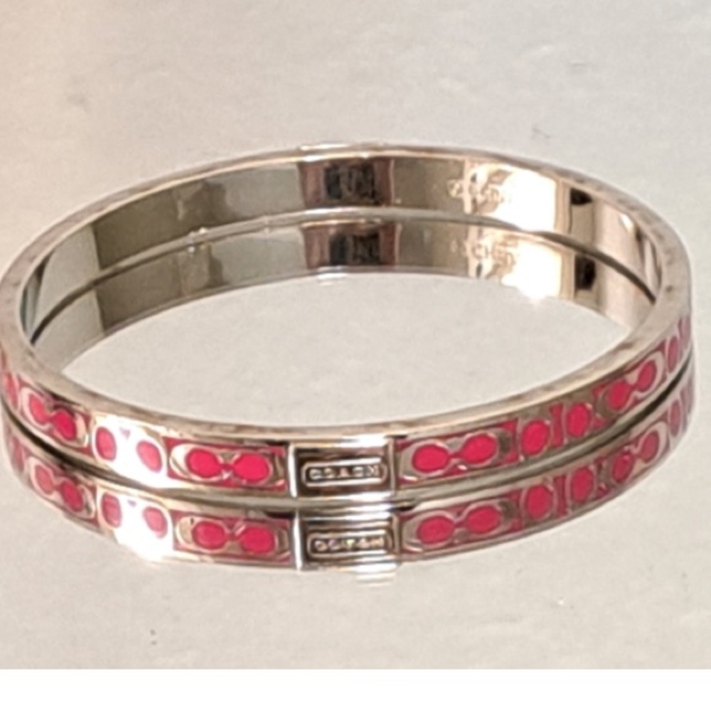 Coach Signature C Bangle Bracelet & Earrings - Silver and Pink - EUC - Picture 13 of 16